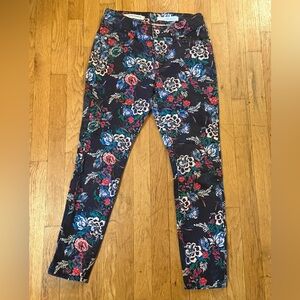 Anthropologie Pilcro Navy Floral Skinny Jeans